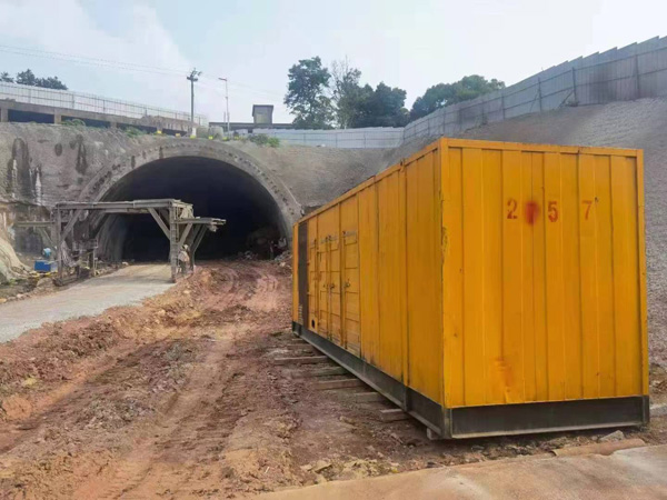 社旗县发电机出租自启装置的工作原理是什么？