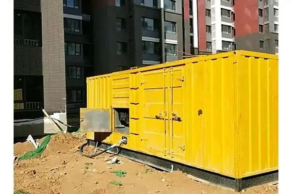 社旗县发电机租赁中燃油压力过低会对发动机的哪些部件造成损坏？